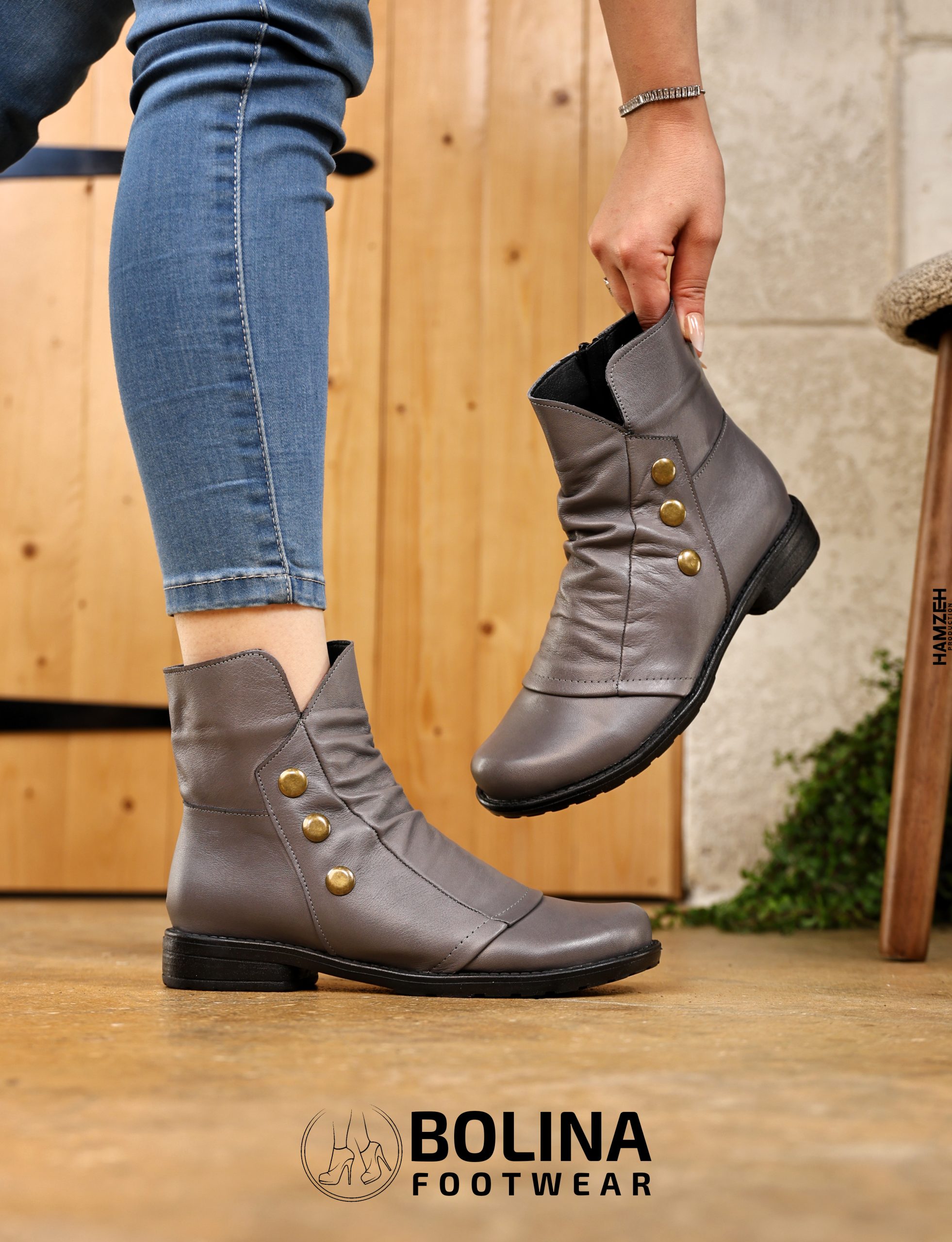 Urban Majesty Boots - الصورة 3